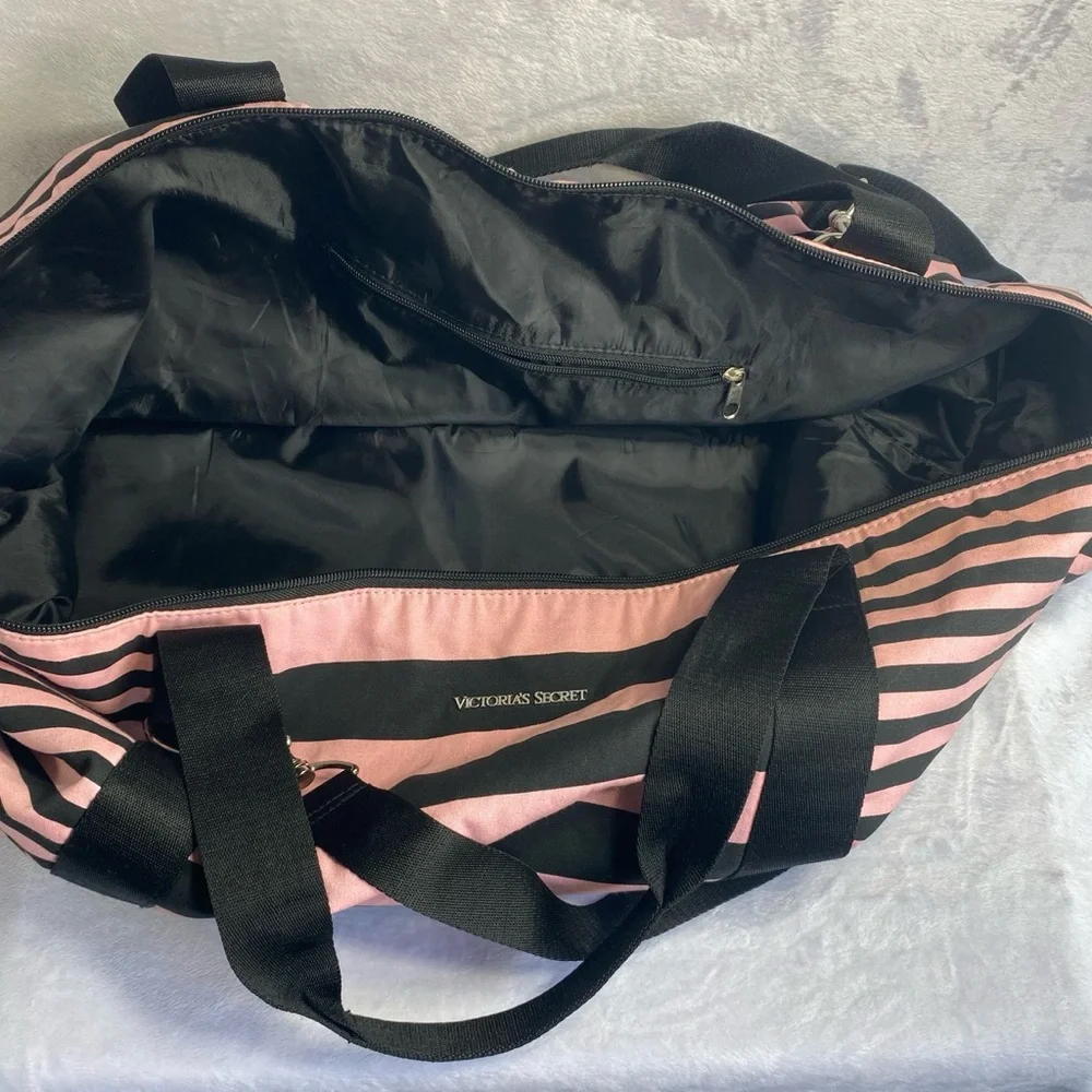 Victoria's Secret Weekenders Women's Pink Black Striped Duffle Bag - Picture 8 of 10